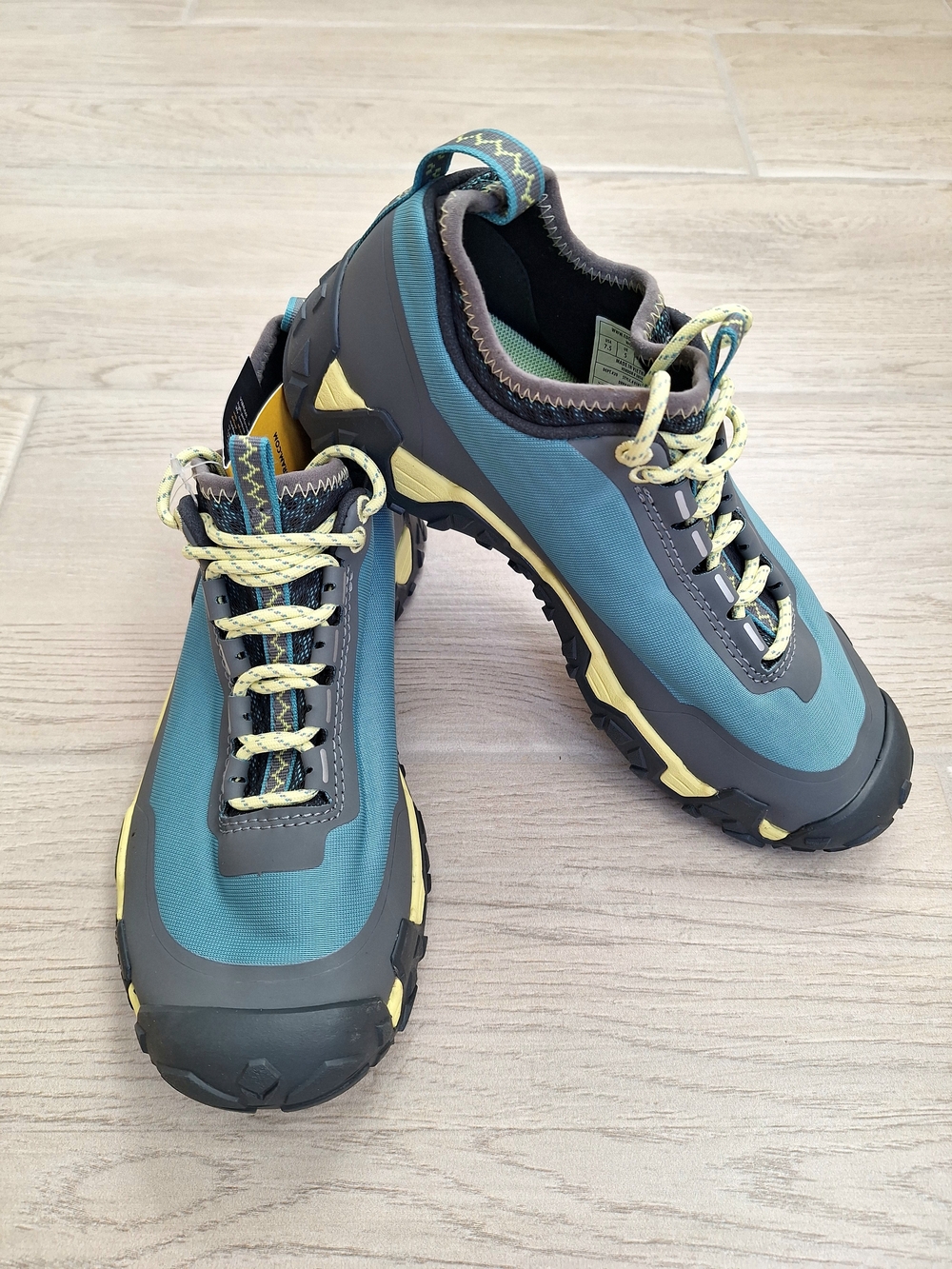 Eddie Bauer Women's Grey Teal Terrange Trail Hiking Sneakers Lace Up Size 7.5